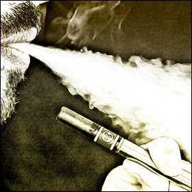 Le sigarette elettroniche aromatizzate possono peggiorare l'asma